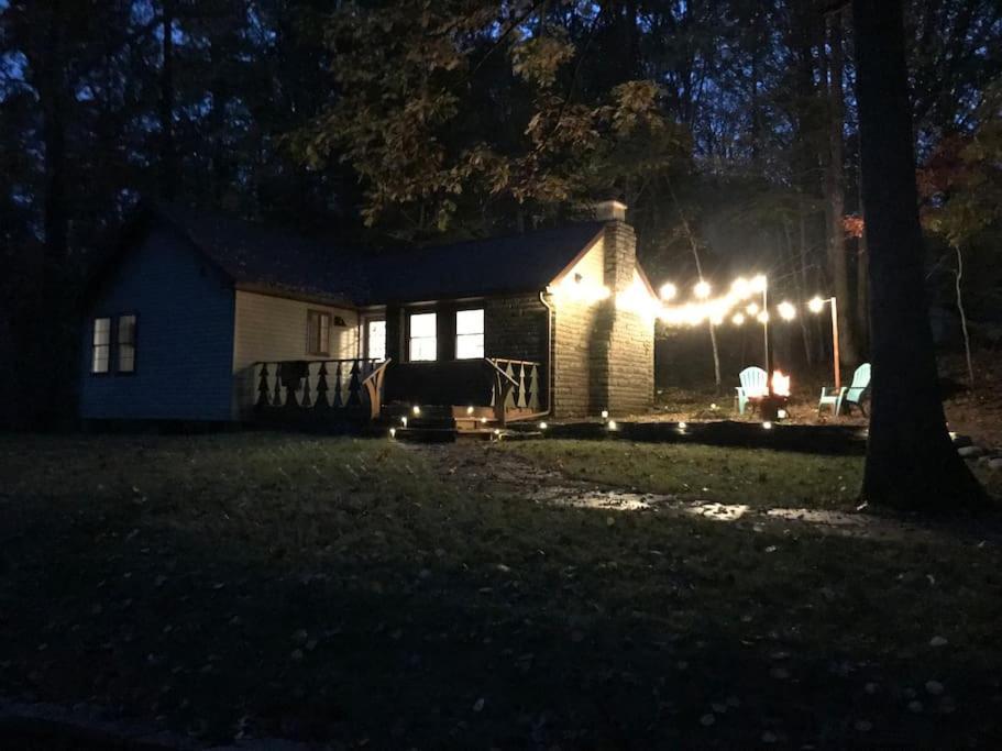 Peaceful Seasonal Wooded Cottage Close To Everything Tafton Exterior photo